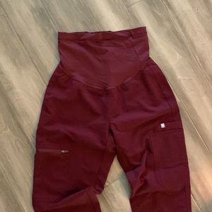Figs maternity scrub bottoms